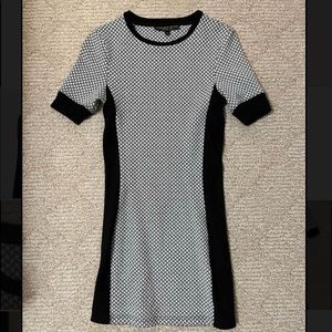 Topshop Petite Bodycon Black and White Sweater Mini Dress Size 4